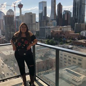 Meet your Posher, Christie